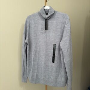 Banana Republic Factory 100% Merino Wool Turtleneck sweater, L